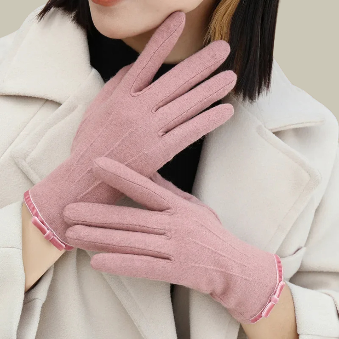 Women’s Winter Gloves – Elegant Full-Finger Design with Bow Accent